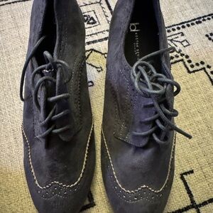 Elegant Women's Lace-Up Heels in Gray Suede